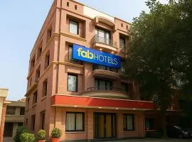FabHotel Africa Avenue Stayz - Near Bhikaji Cama Palace