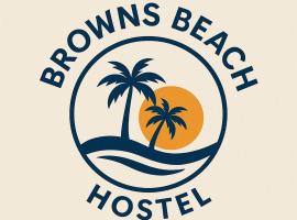 Browns Beach Hostel Negombo，位于尼甘布的酒店