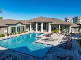 Landing Palmetto Apartments，位于Palmetto的酒店