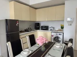 Spacious Family 3R2B Encornp Strand IVF by LUVIT STAY
