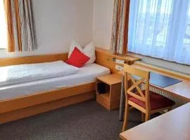 City Hotel