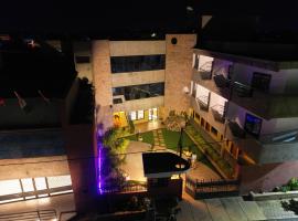 OLA LUXURY HOTEL Parakou，位于Parakou的酒店