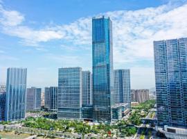 杭州奥克斯中心皇冠假日酒店，位于杭州的酒店