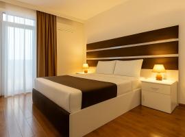 Hotel Grand Palace，位于第比利斯第比利斯国际机场 - TBS附近的酒店