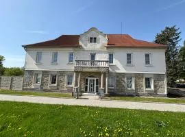 Vila Bílý Jelen apartments 2