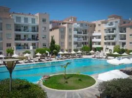 Crystalview Elysia by Staycom