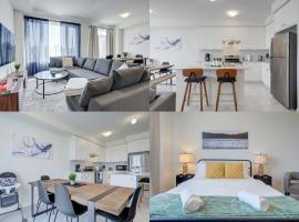 Stylish 3BDR in Pickering Heart Free Parking，位于皮克灵的酒店