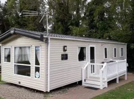 Lovely 6 berth caravan Haven wild duck hoilday park
