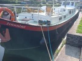 Péniche Jeannine