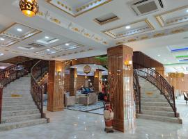 Immaculate Excellence Luxury Hotel，位于奥韦里的酒店