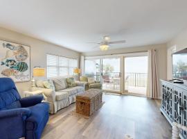 Amelia South Condo N2，位于费南迪纳比奇的酒店