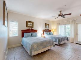 2520 Tennis Villa Efficiency，位于费南迪纳比奇的酒店