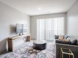 CozySuites at the Banks gym pool 15
