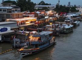 Sabai Sabai Liveaboard Bangkok，位于曼谷的酒店