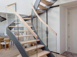 Modern Luxury Apartment in Nida I 2BR Apartmen I Terrace I Cᴏʜᴏsᴛ，位于奈达的酒店