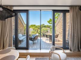 Modern Luxury Apartment in Nida I 2BR Apartmen I Terrace I Cᴏʜᴏsᴛ，位于奈达的酒店