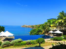 俱乐部蓬富埃戈酒店，位于纳苏格布的酒店