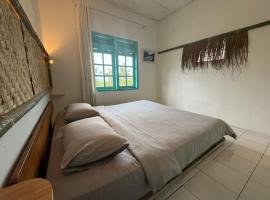 Stay and Farm Hostel，位于希维德的青旅