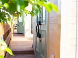 OKINAWA GREEN LODGE