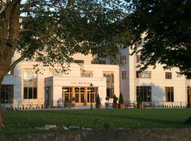 The Brehon Hotel & Spa，位于基拉尼的酒店