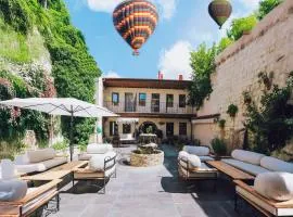 Aja Cappadocia Cave Hotel