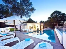 Exquisite 6 Bedroom Home in San Jose, 1068