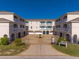 Coastal Townhouse - TX Retreat