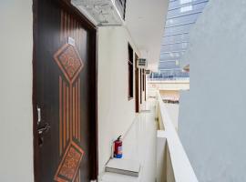 Hotel O YATRA INN，位于Kalkaji Devi的酒店