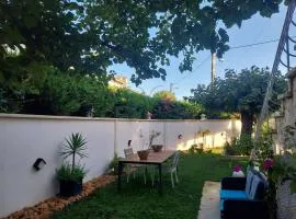 Maison en rez-de chaussée près du centre ville d'Arles