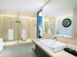 Hotel Star Euro Plaza A Family Hotel Near Delhi Airport