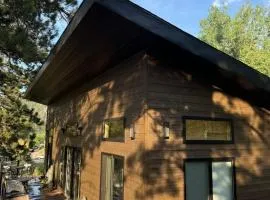In the center of it all The Elkhorn Cabin