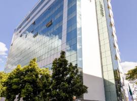 Allia Gran Pampulha Suites，位于贝洛奥里藏特的酒店