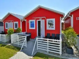 Single-story holiday homes, pool, playground