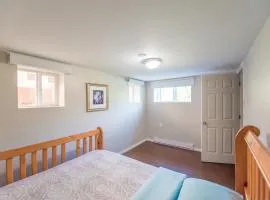 4 bedroom Suite at Burnaby Metrotown Neighbourhood