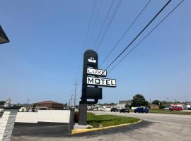 Luxe Motel，位于Worth的酒店