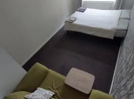 Homestay near a station and park