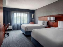 Courtyard by Marriott Paramus，位于帕拉默斯的酒店