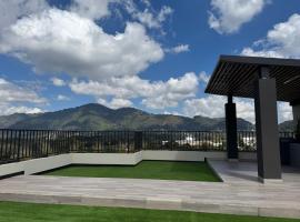 Mirador Santo Tomás - Moderno a minutos de Antigua，位于Santa Lucía Milpas Altas的酒店