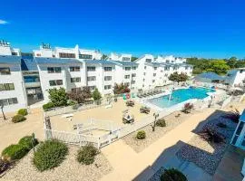 Lakeview Poolside 2bd2bapoolbalcony-sleeps 6pp