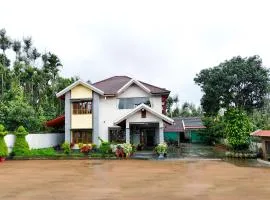 Hoovinamane Homestay - 5BH, Full Villa, Home Food, Estate