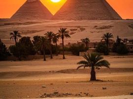 Master Kings of the pyramids and Sphinx，位于Giza的带停车场的酒店