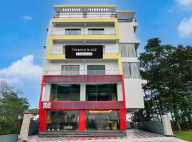Townhouse AIIMS Kolkata Formerly Tanishq Inn，位于Kalyani的酒店