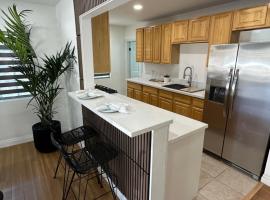 Coastal Calm Casita，位于长滩的酒店