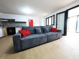 Le Beaulieu - T5 emplacement idéal - famille ou groupe，位于圣贝努瓦的酒店