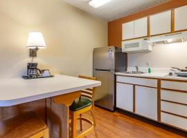 Suburban Studios Albuquerque Uptown，位于阿尔伯克基的酒店