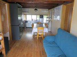 Guesthouse ONE WORLD 一棟貸の宿，位于Kitsuki的酒店