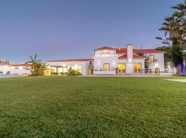 Silver Seahorse Garden Retreat，位于佩尼契的酒店