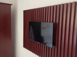 Da Palm Inn Abrui，位于Aburi的酒店