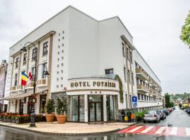 Potaissa Hotel，位于图尔达的酒店