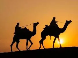 Hostel Camel Castle & Safari